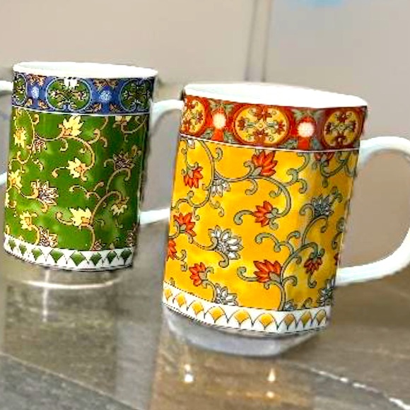 Set of Six (6) Vintage Paisley Print Octagonal Rim Glass Tea Coffee Mugs Cups - Picture 5 of 5
